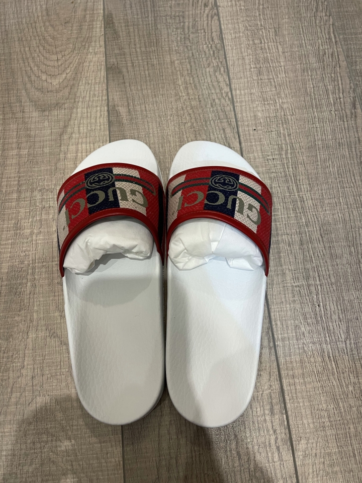 「開箱」Gucci logo Sylvie slide sandal