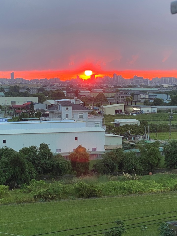 『開箱』日日好日的簡約空間｜台南小宅的輕裝潢