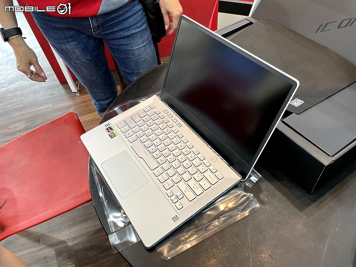 土木系學生筆電採購歷程心得分享 - 2021 ROG Zephyrus G14