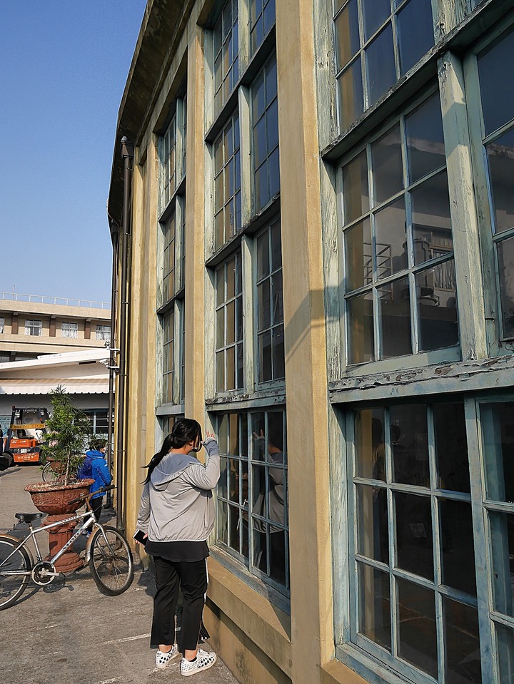 彰化市 彰化扇形車庫 — 全臺僅存,像極了巨人版的湯馬士小火車車庫