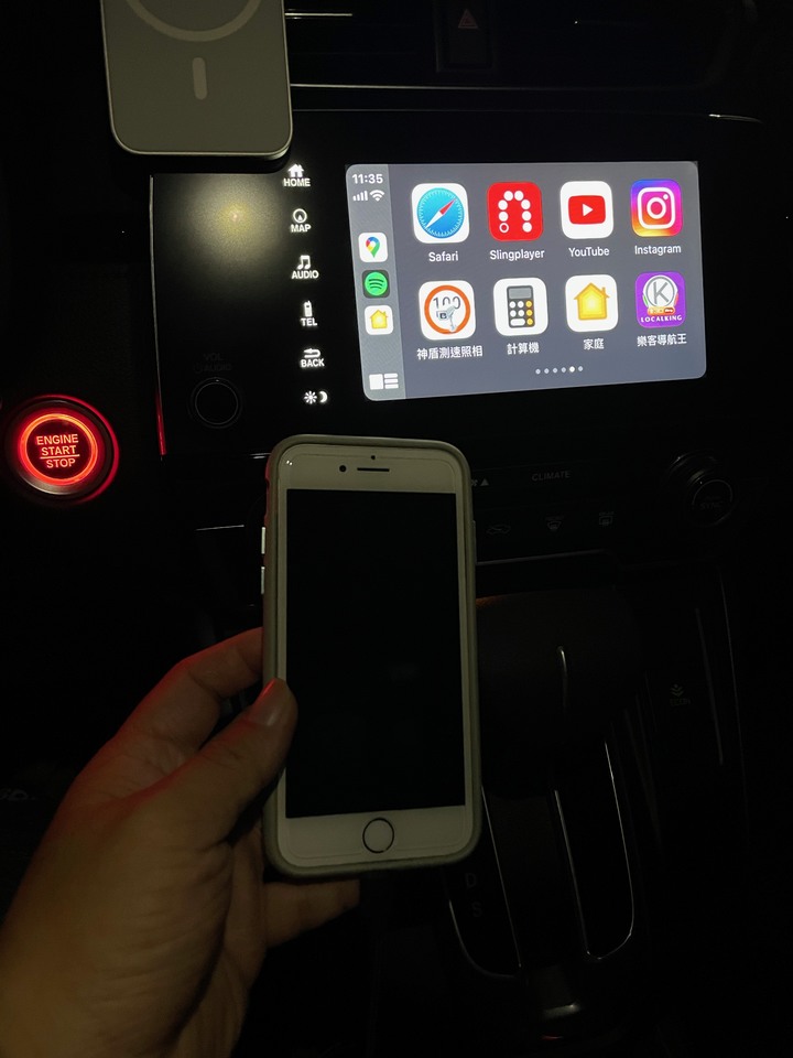 CarBridge 2.0.1正式讓我的iPhone 8支援CarPlay獨立APP