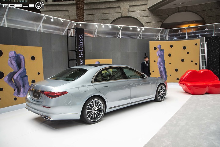【旗艦風範】大改款Mercedes-Benz S-Class賞車實拍|科技大躍進,豪車翹楚當之無愧!