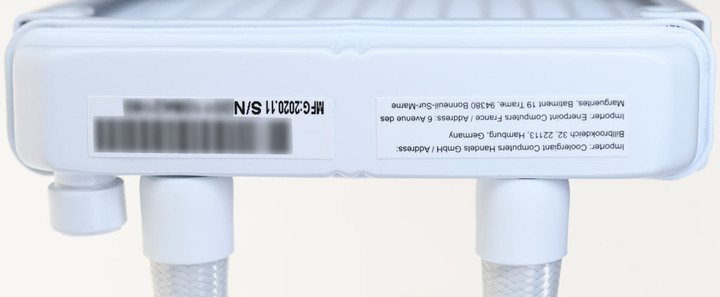純白版ENERMAX LIQMAXIII 360一體式水冷動手玩