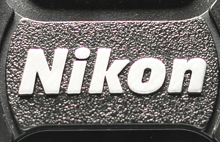 Nikon 35mm F1.8G DX 的小小紫邊測試