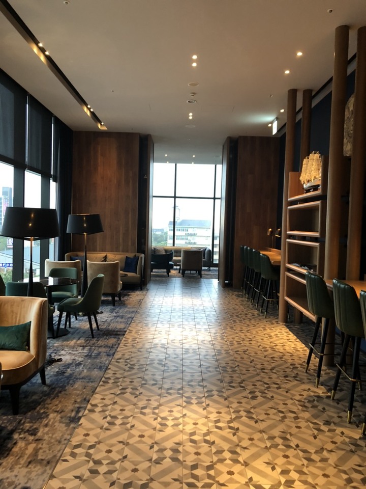 以海洋為設計元素的和逸飯店Cozzi Blu桃園館及巧虎夢想樂園分享