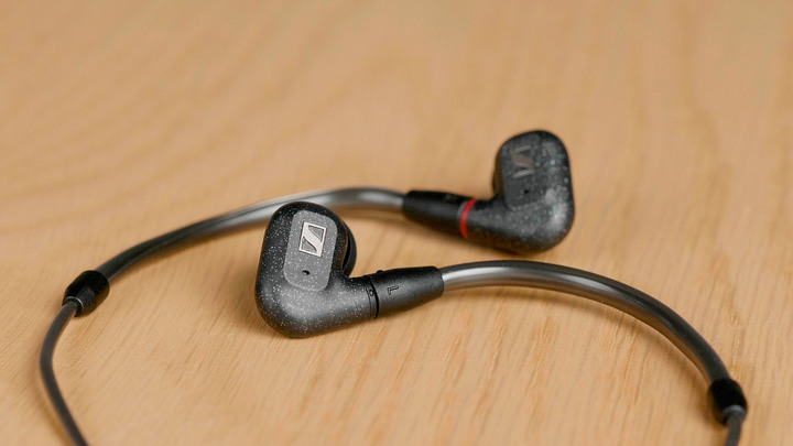Sennheiser IE 300 萬元發燒耳機重溫老森海塞爾韻味 | 7mm 超寬廣音頻 XWB 單體