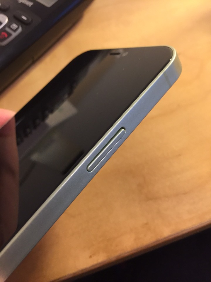 (已退款)(暫未知懸案) 太扯!Pchome24h 買到iphone12 山寨假貨手機