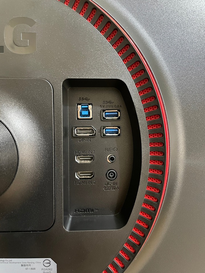 首台電競螢幕開箱LG 27GN750-B