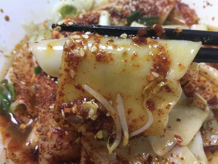 [食記] 河南熗鍋麵，台灣新北三重，香辣美味，陝西酸辣油潑麵