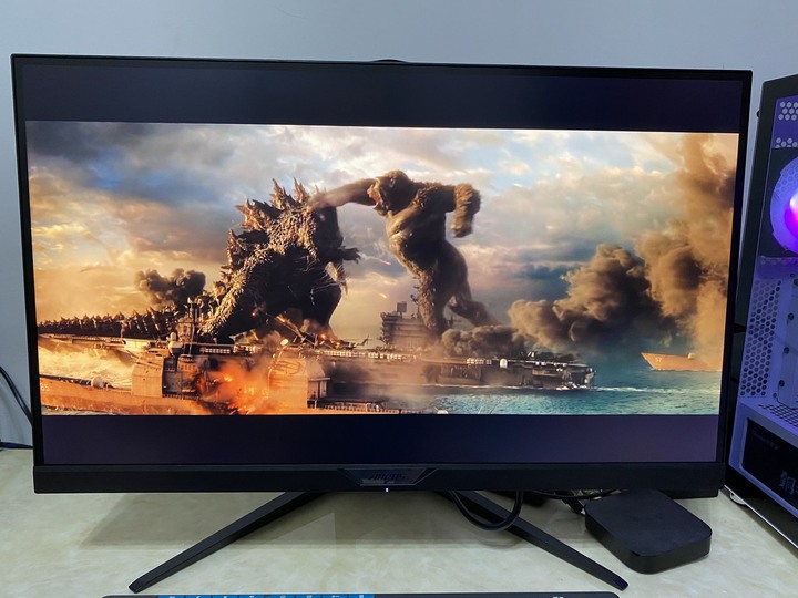 AORUS FI27Q-X 鷹神加持240HZ 電競體驗新突破