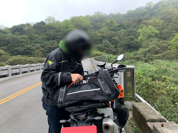 和KTM 790 Adventure,上陽明山追追春天的尾巴
