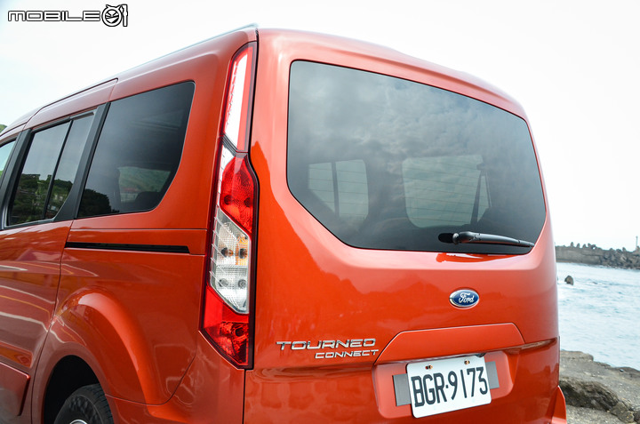 Ford Tourneo Connect 旅玩家試駕|百變空間多用途七座MPV!