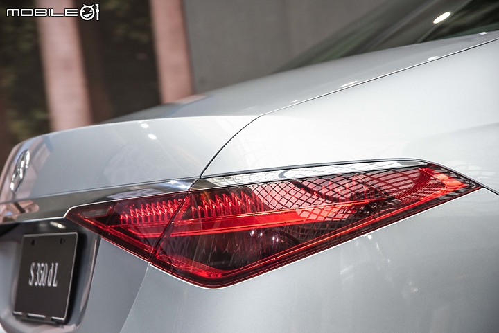 【旗艦風範】大改款Mercedes-Benz S-Class賞車實拍|科技大躍進,豪車翹楚當之無愧!