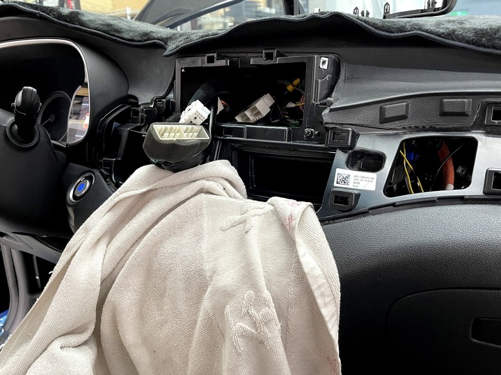 HYUNDAI現代Tucson A34車用安卓機安裝/開箱分享