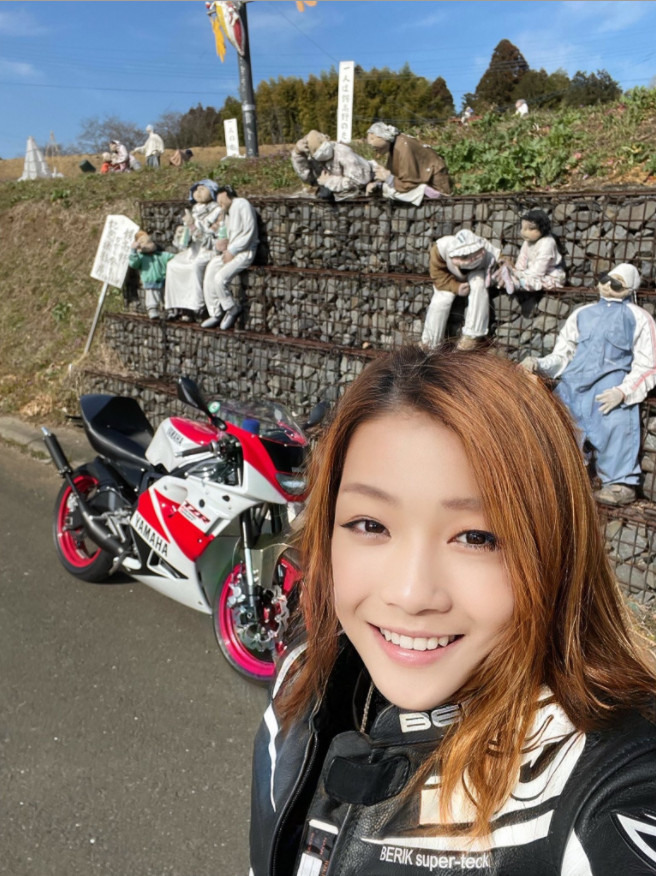 日本近期最肉蒐的甜美的美女重機騎士