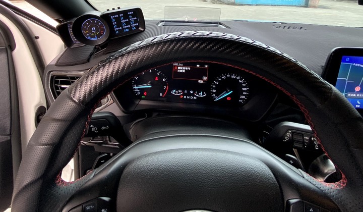 我的第一輛福特(Ford focus 5Dst-line lommel開箱)(後續心得 2021/03/15 更新)