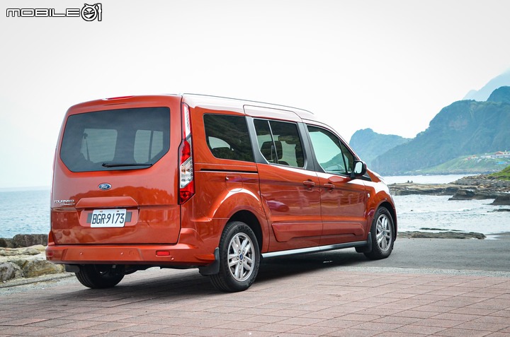 Ford Tourneo Connect 旅玩家試駕|百變空間多用途七座MPV!