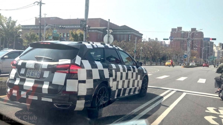 Mondeo Wagon再次捕獲