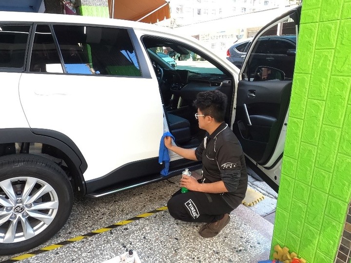 汽車隔音條安裝心得分享