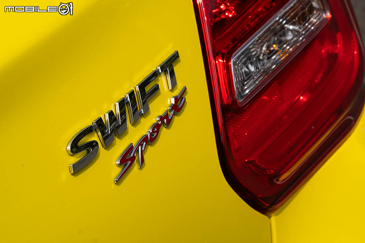 油電小鋼炮 SUZUKI Swift Sport Hybrid 試駕|手打腳踩真樂趣