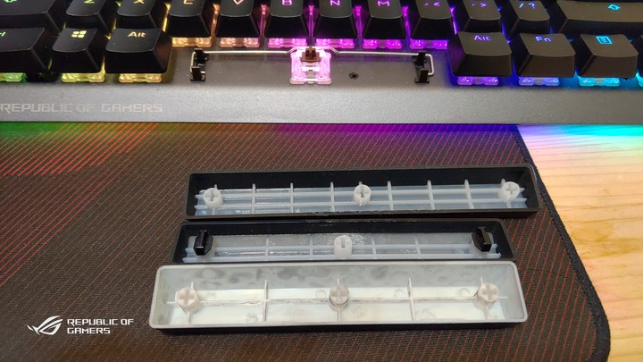 ROG PBT Keycap set鍵帽組(簡單開箱)