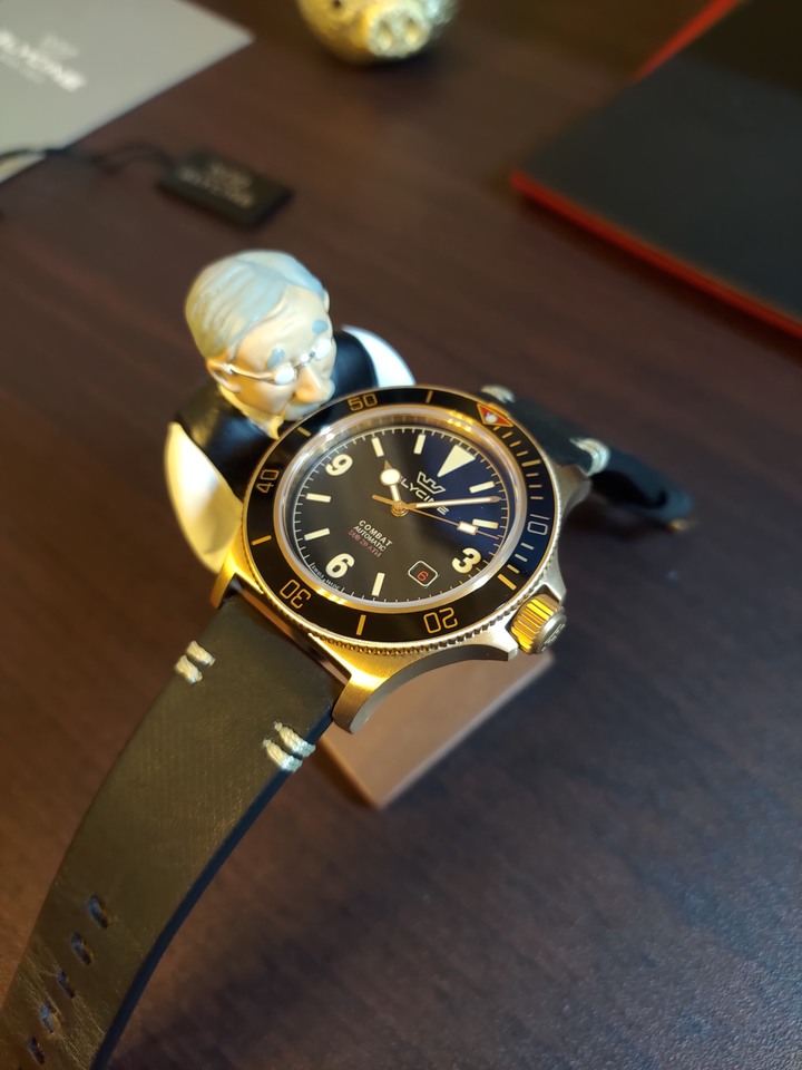 【開箱】老牌入門軍錶 - Glycine Combat 42 Vintage Bronze
