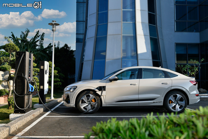 【國內新訊】Audi Q2小改款正式上市,今年另將導入e-tron S與e-tron GT!