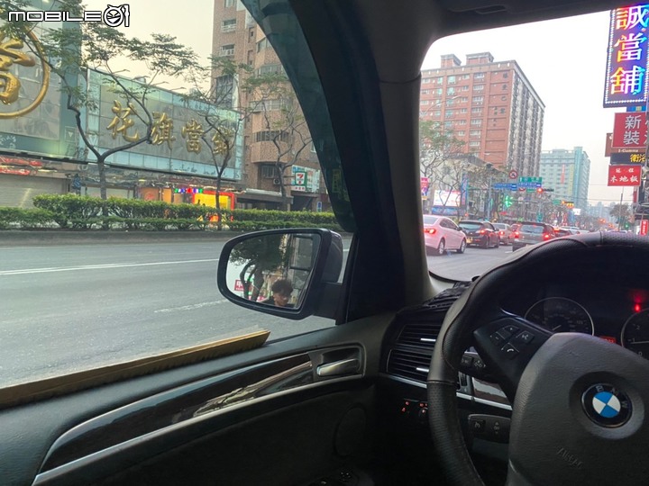 BMW X5 更換高CP值隔熱紙