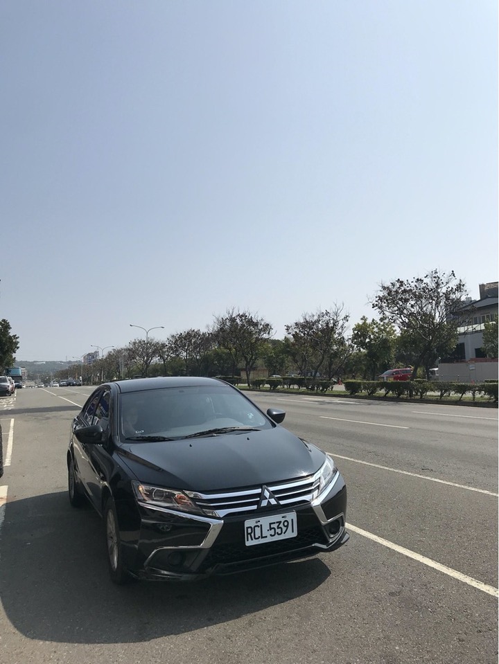 高鐵+開Lancer到雲品酒店，滿足的國旅兩天一夜