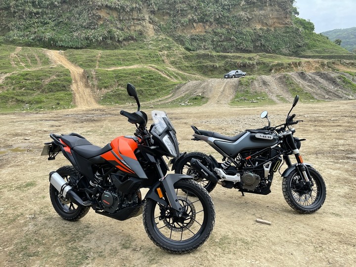 Husqvarna Svartpilen 401(黑箭401)水牛坑開箱小試
