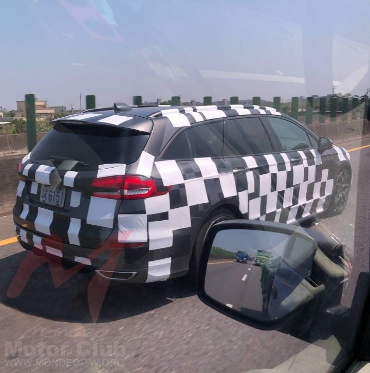 Mondeo Wagon再次捕獲