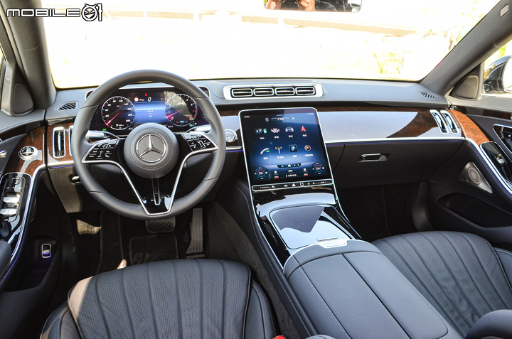 Mercedes-Benz S-Class (W223) 國內首試,身手靈活的時尚旗艦!