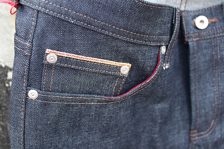 【開箱實穿分享】N&F 裸女 十二生肖 牛年新年牛仔褲 Chinese New Year Metal Ox.Naked & Famous