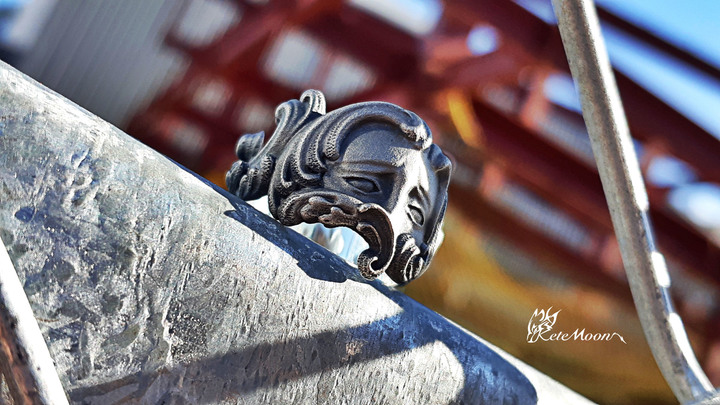 Superbia-Possession憑依戒