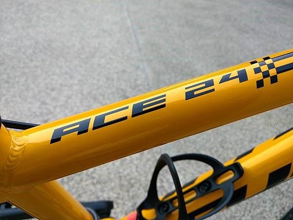 富士Fuji ACE24 兒童款公路車開箱