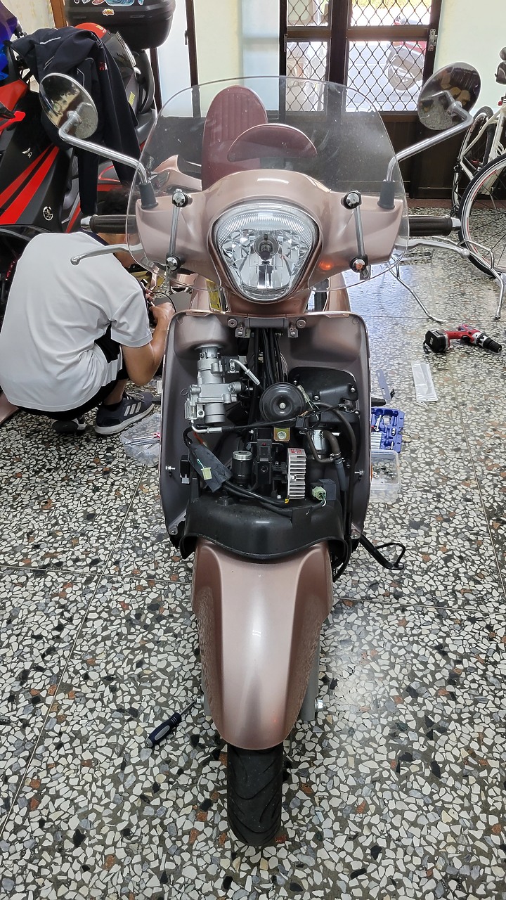 開箱~ 飛樂 M96 主機防撥水 + GPS 前後行車紀錄器
