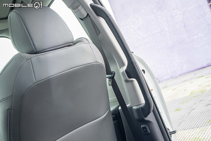 Toyota大改款Sienna鉑金版試駕|動感、舒適、智慧集於一身的超強MPV!