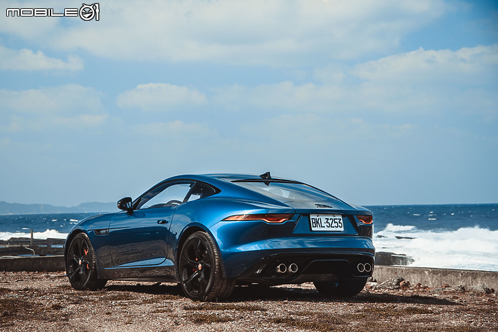 Jaguar F-Type P450 R-Dynamic試駕｜回眸不止，八缸更顯力量強大！