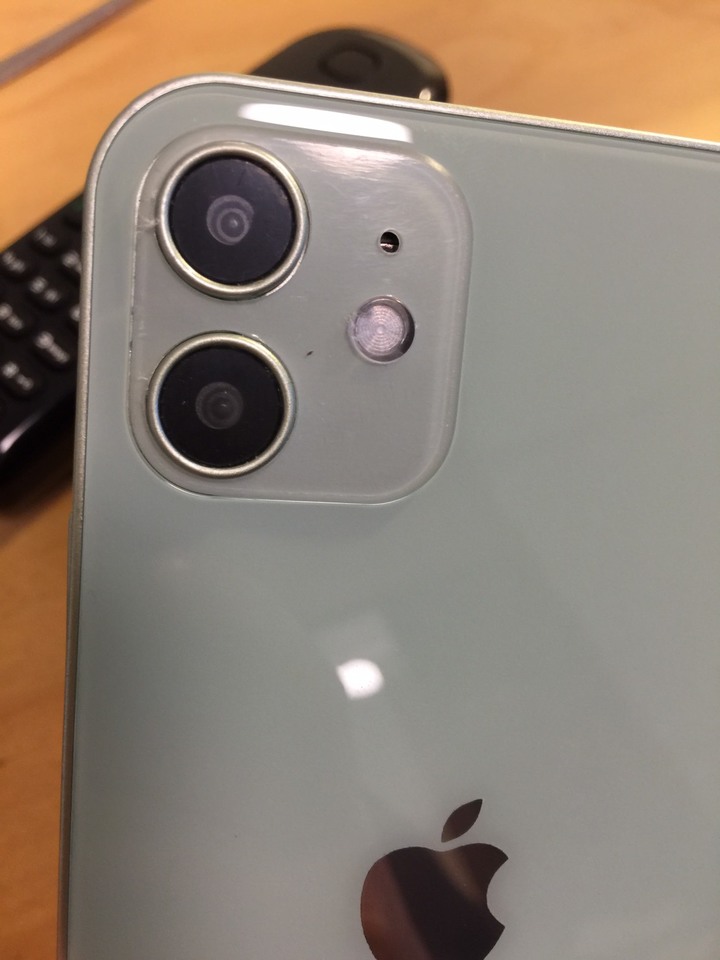 (已退款)(暫未知懸案) 太扯!Pchome24h 買到iphone12 山寨假貨手機