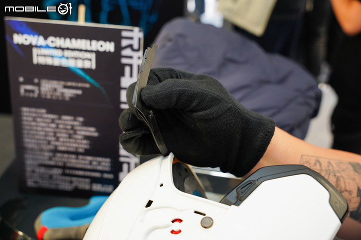 【採訪】IRIE Helmets 信義區快閃店 NOVA 新款變色安全帽限量登場！