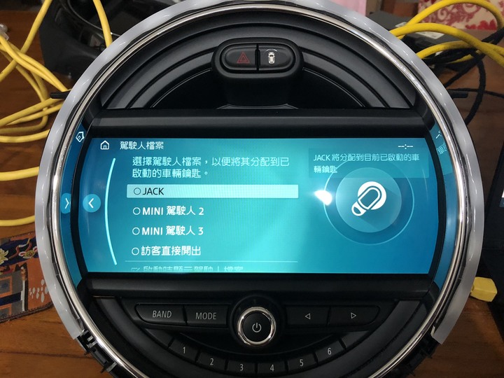 DIY 更新BMW MINI 2021 Entrynav2主機系統 Evo小主機