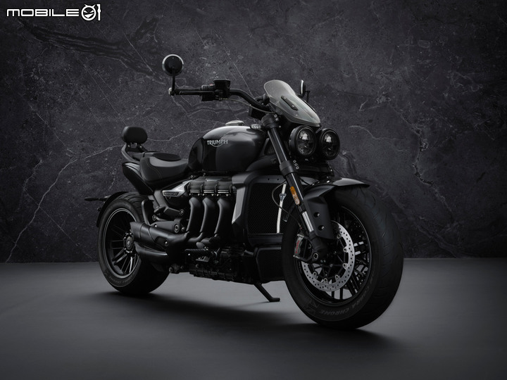 【海外快訊】深黑勁裝 TRIUMPH ROCKET 3 R BLACK、GT TRIPLE BLACK 限量登場