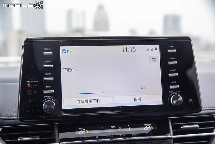 Toyota大改款Sienna鉑金版試駕|動感、舒適、智慧集於一身的超強MPV!