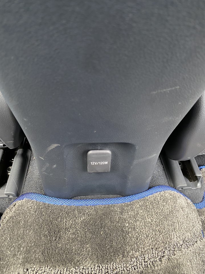 Prius PHV一個月心得,這裡有車友嗎?