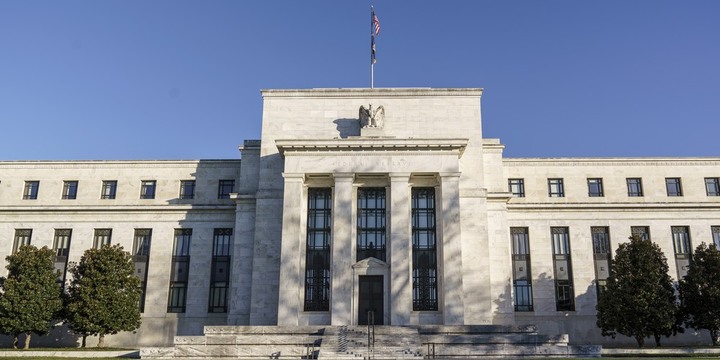 美股三大指數回升，葉倫節目上透漏風險，市場聚焦FED例會