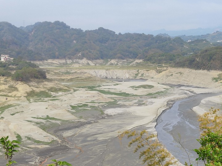鯉魚潭水庫底，舊台３線踏查