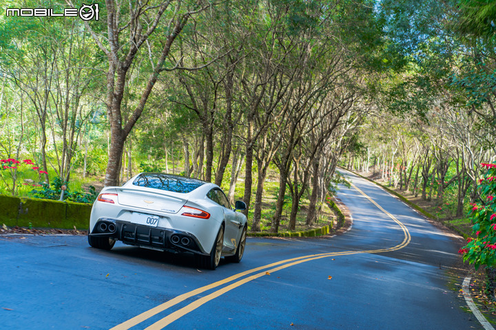 終極特務 Aston Martin Vanquish S Ultimate