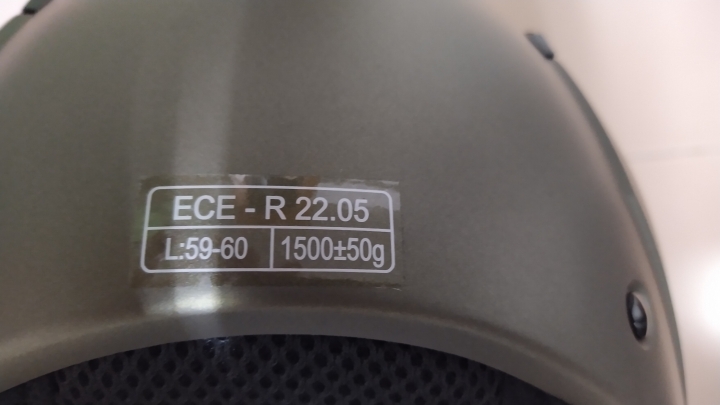 FC MOTO買的BOGOTTO V280可樂帽也來開箱