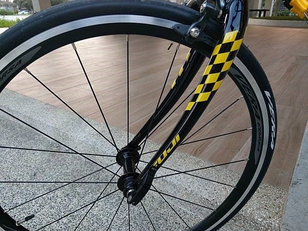 富士Fuji ACE24 兒童款公路車開箱