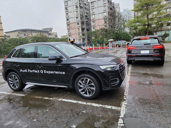 點我看大圖 Audi Q5小改款5色預賞 & 體驗活動分享(圖多)